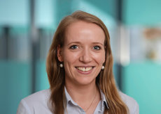 Frau Böcker, Nicole