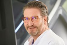 Dr. med. Baume, Bert